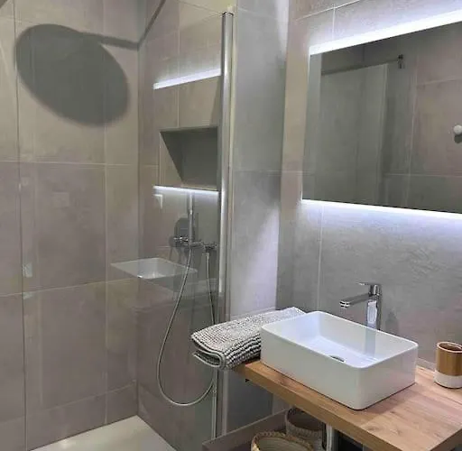 Tatil Evi Duplex Avec Piscine, Pres De La Mer, Cala Rossa